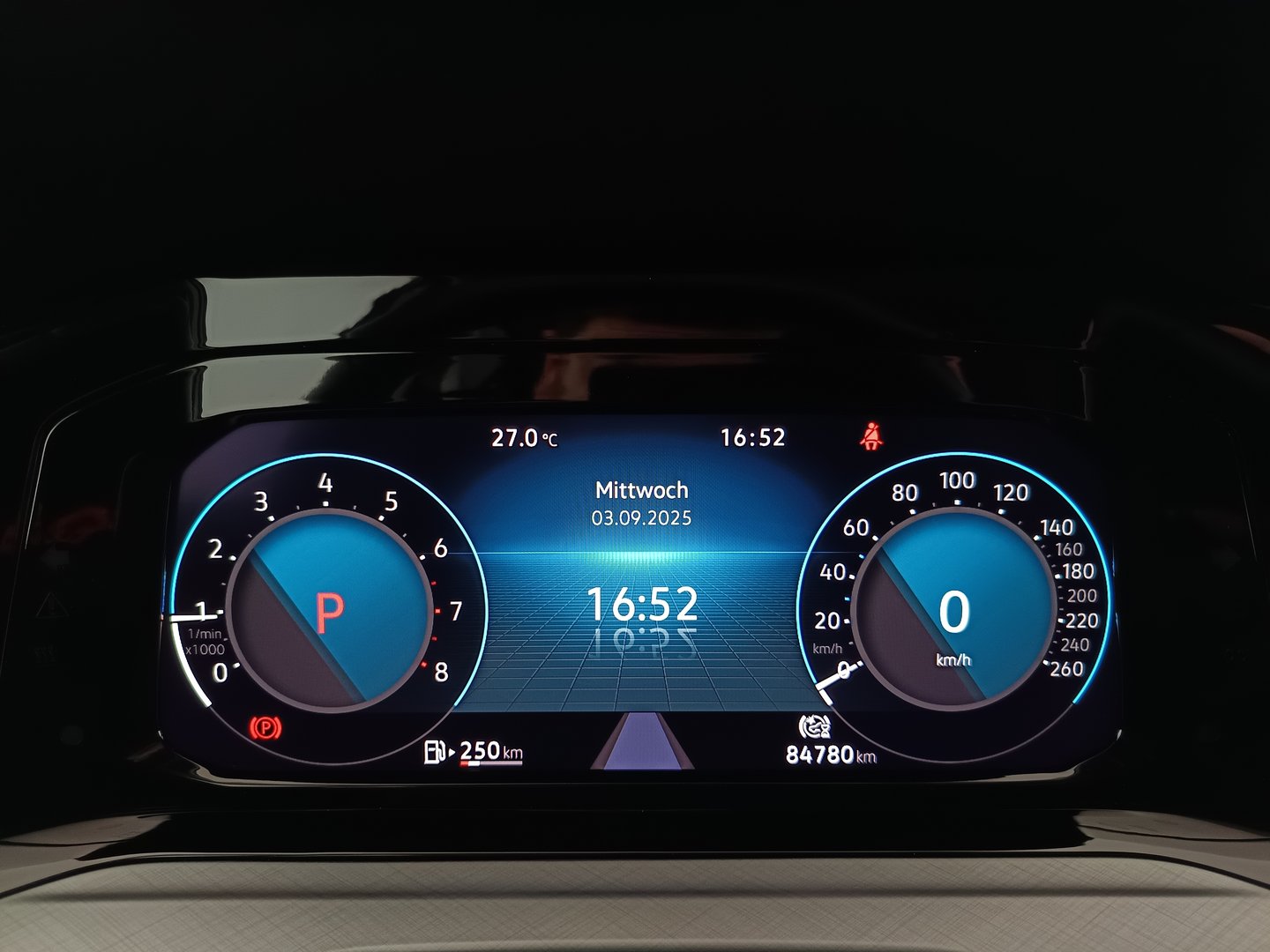 VW Golf Life mHeV TSI DSG | Bild 15 von 33