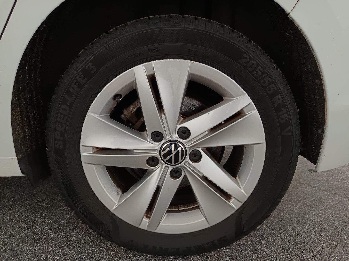 VW Golf Life mHeV TSI DSG | Bild 9 von 33
