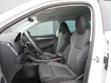Škoda Karoq 4x4 Selection TDI DSG in Moon-Weiß Metallic
