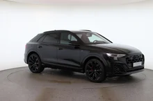Audi Q8 e-hybrid quattro 360 kW in Mythosschwarz Metallic