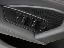 VW Tiguan Friends TDI 4MOTION DSG in Cipressino-Grün Metallic