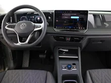 VW Tiguan Friends TDI 4MOTION DSG in Cipressino-Grün Metallic