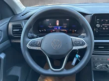 VW T-Cross 4Me TSI in Deep Black Perleffekt