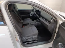 VW T-Roc Life eTSI DSG in Pure White