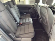 VW Touran Friends TDI DSG in Delfingrau Metallic