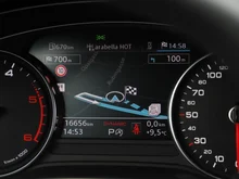 Audi A4 Avant 30 TDI in brillantschwarz Klar