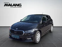 Škoda Fabia Essence TSI in Black-Magic Perleffekt
