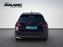 Škoda Fabia Essence TSI in Black-Magic Perleffekt