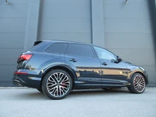 Audi Q7 55 TFSI e quattro S line 290 kW in D6 Waitomoblau Metallic