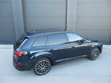 Audi Q7 55 TFSI e quattro S line 290 kW in D6 Waitomoblau Metallic