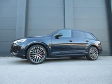 Audi Q7 55 TFSI e quattro S line 290 kW in D6 Waitomoblau Metallic