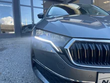 Škoda Octavia Combi 4x4 Selection TSI DSG in Graphit-Grau Metallic