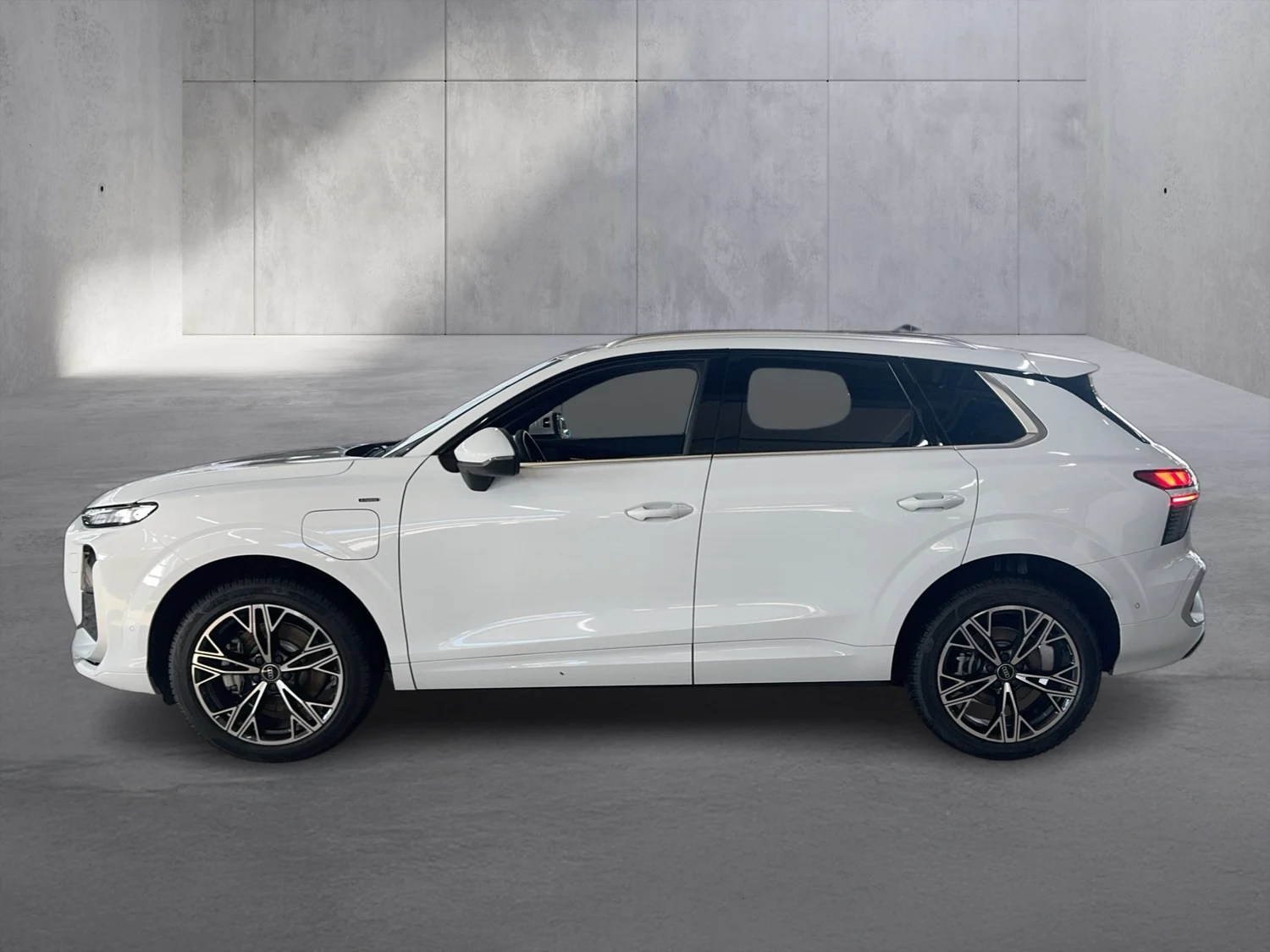 Bild eines Audi Q3 e-hybrid 200 kW