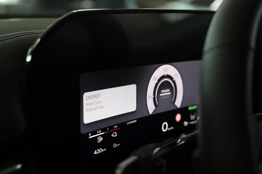 Bild eines Audi Q3 e-hybrid 200 kW