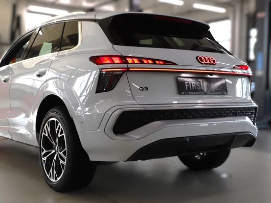 Bild eines Audi Q3 e-hybrid 200 kW