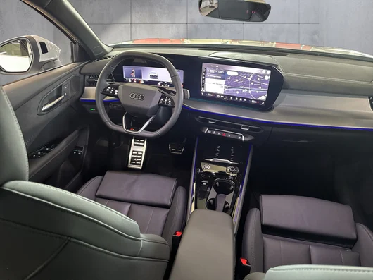 Bild eines Audi Q3 e-hybrid 200 kW