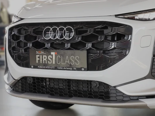 Bild eines Audi Q3 e-hybrid 200 kW