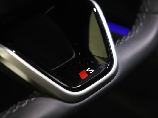 Bild eines Audi Q3 e-hybrid 200 kW