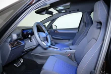 CUPRA Born PLUS 58/61 140kW/190PS in Nacht-Schwarz Metallic