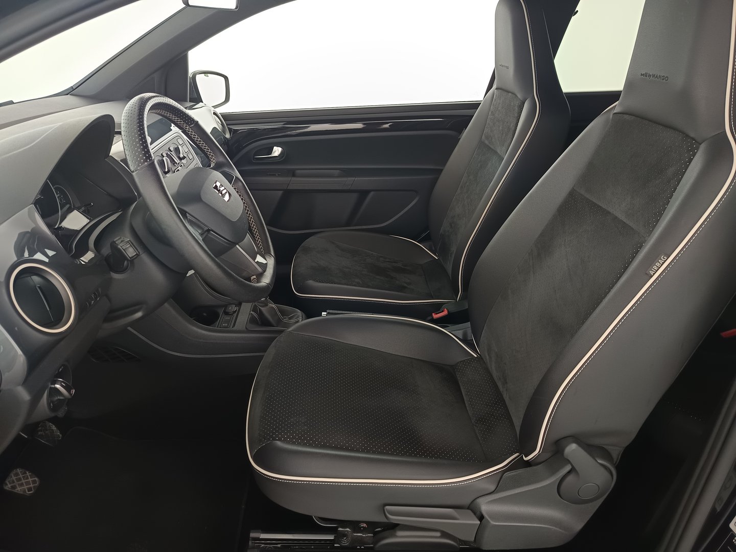 SEAT Mii 3-Türer Mii by MANGO | Bild 13 von 25
