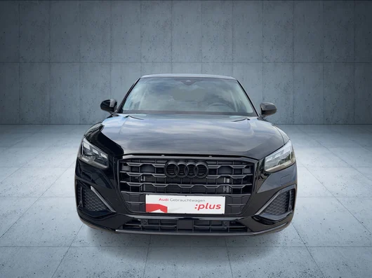 Bild eines Q2 35 TFSI admired