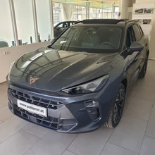 Thumbnail-Foto von Fahrzeug