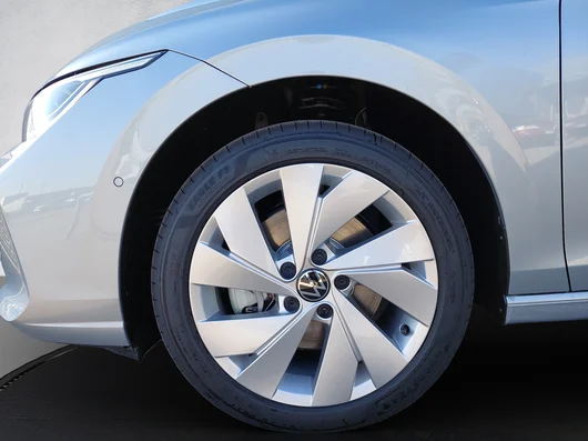 Bild eines Golf Variant Business TDI