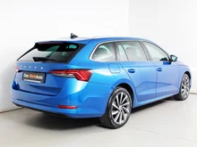 Škoda Octavia Combi Style TDI DSG in Race-Blau Metallic