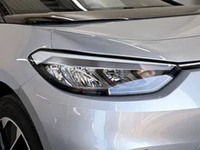 VW ID.3 Pro Performance Go 150 kW in Scale Silver Metallic Dach Schwarz