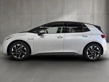 VW ID.3 Pro Performance Go 150 kW in Scale Silver Metallic Dach Schwarz