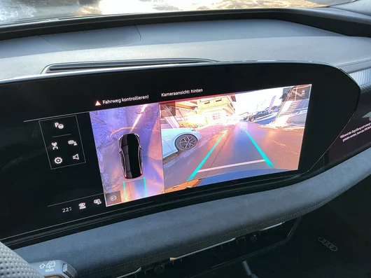 Bild eines Audi A6 Avant e-tron quattro