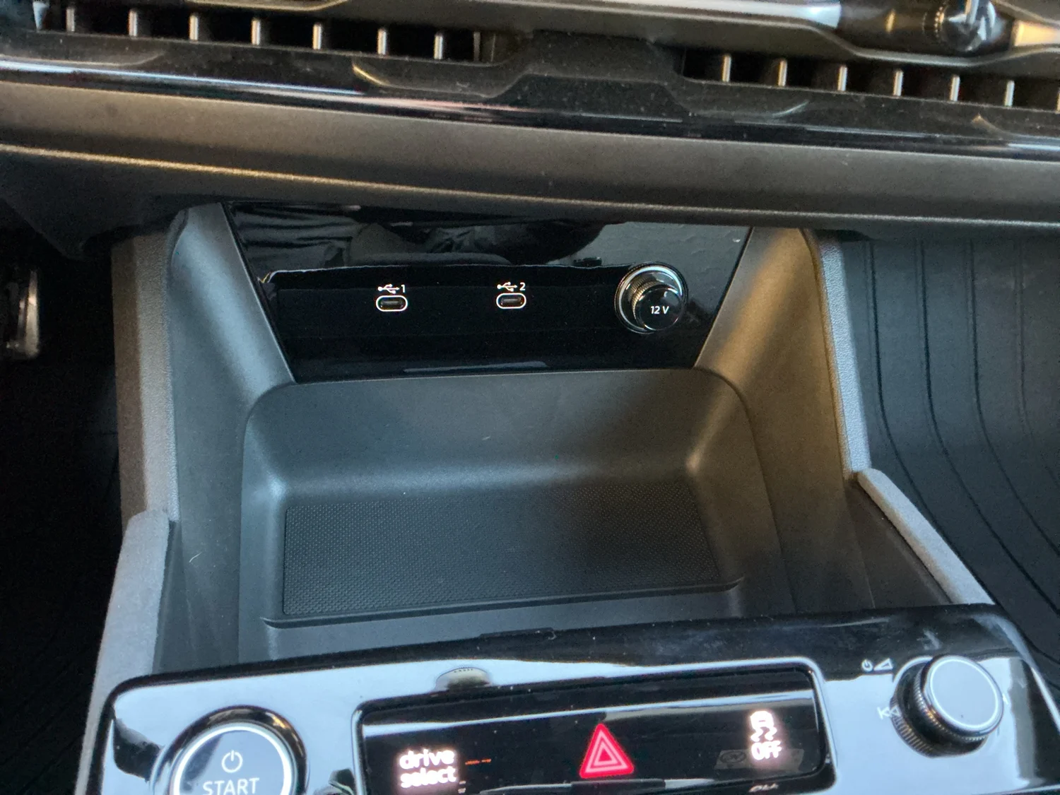 Bild eines Audi A6 Avant e-tron quattro