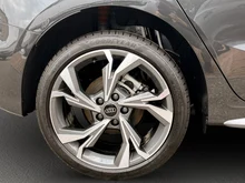 Audi A3 Sportback 30 TFSI in Manhattangrau Metallic