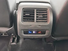 VW Touran Highline TDI DSG in URANOGRAU