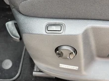 VW Touran Highline TDI DSG in URANOGRAU