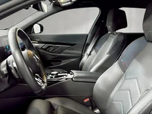 BMW 5xx 5 Touring 520 d xDrive M Sport in hellgrün- metallic