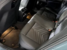 BMW 5xx 5 Touring 520 d xDrive M Sport in hellgrün- metallic