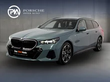 BMW 5xx 5 Touring 520 d xDrive M Sport in hellgrün- metallic