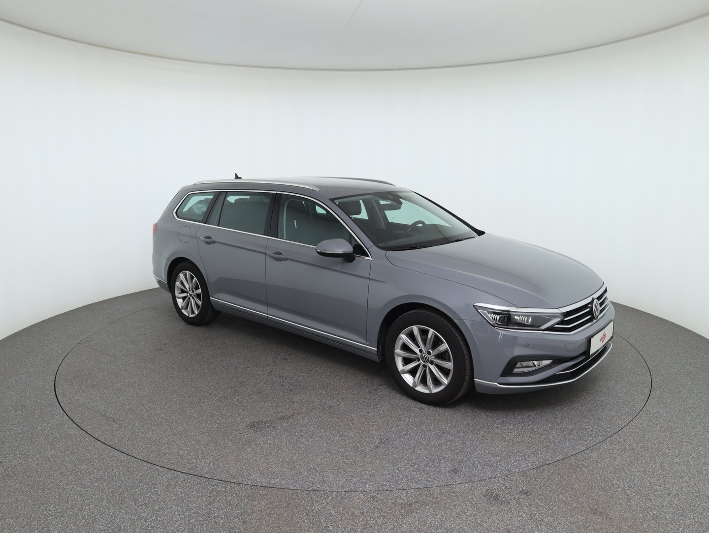 VW Passat Variant Elegance TDI DSG | Bild 3 von 25