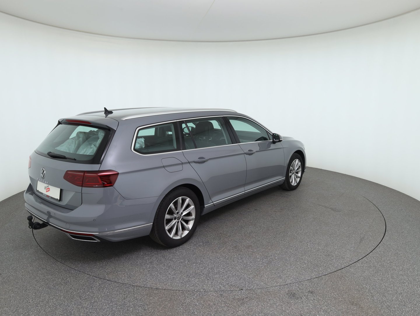 VW Passat Variant Elegance TDI DSG | Bild 5 von 25