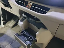VW Multivan Edition eHybrid 180 kW 4MOTION in J22T Puregrey/Dach Deepblack