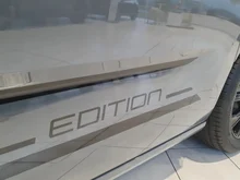 VW Multivan Edition eHybrid 180 kW 4MOTION in J22T Puregrey/Dach Deepblack