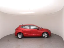 SEAT Ibiza Style in Desire-Red Metallic