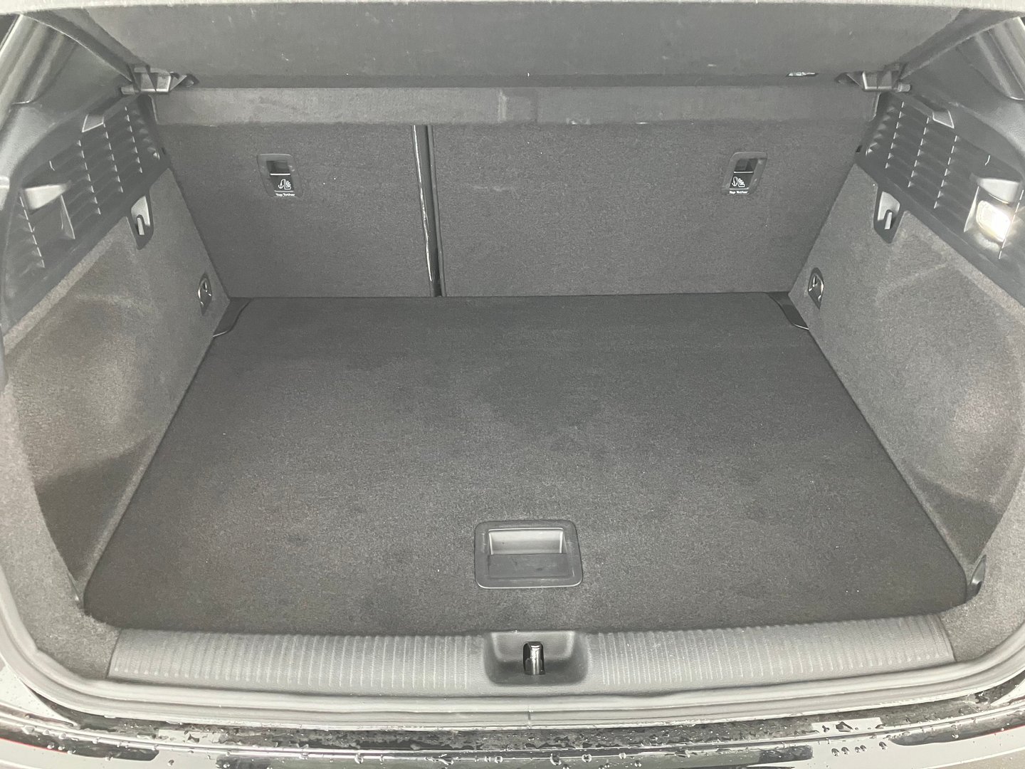 Audi Q2 40 TFSI quattro S line | Bild 12 von 14