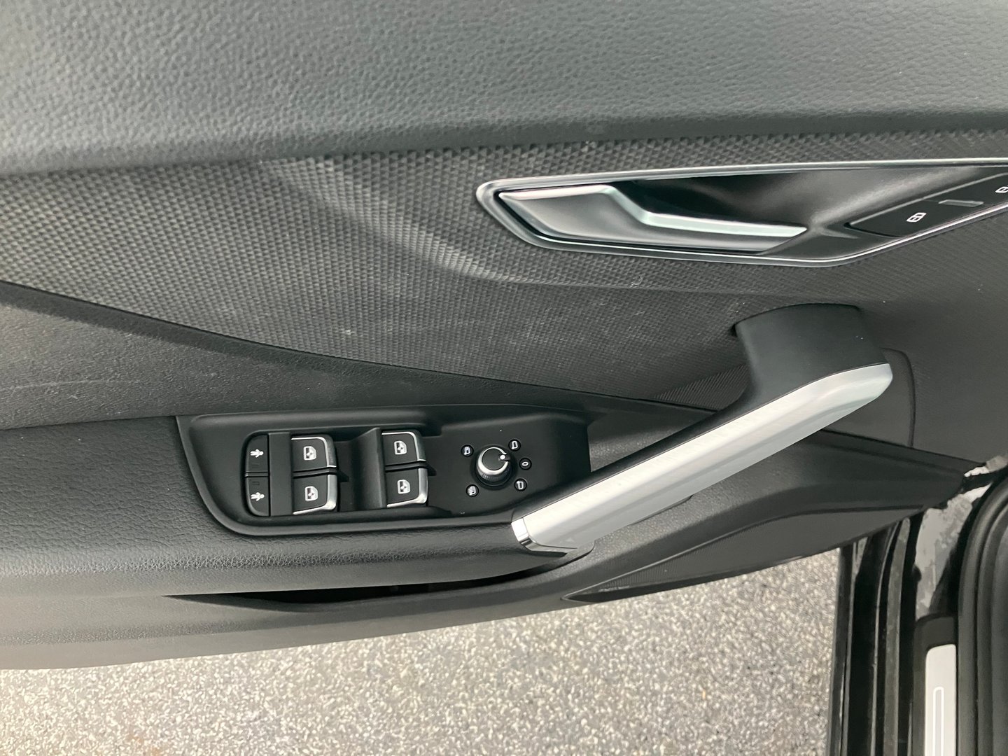 Audi Q2 40 TFSI quattro S line | Bild 4 von 14