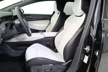 VW ID.7 Tourer Pro S 210 kW Business-86 kWh in Grenadillschwarz Metallic