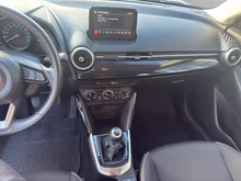 Mazda 2 G115 Revolution Top in dunkelgrau - metallic
