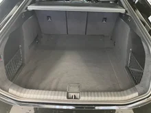 Audi A6 Sportback e-tron quattro in Mythosschwarz Metallic