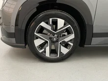 Škoda Peaq Selection 90x in Graphit-Grau Metallic