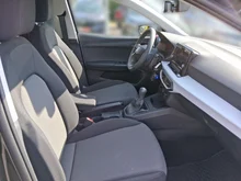 SEAT Ibiza Reference 1.0 TSI 95PS in Nacht-Schwarz Metallic